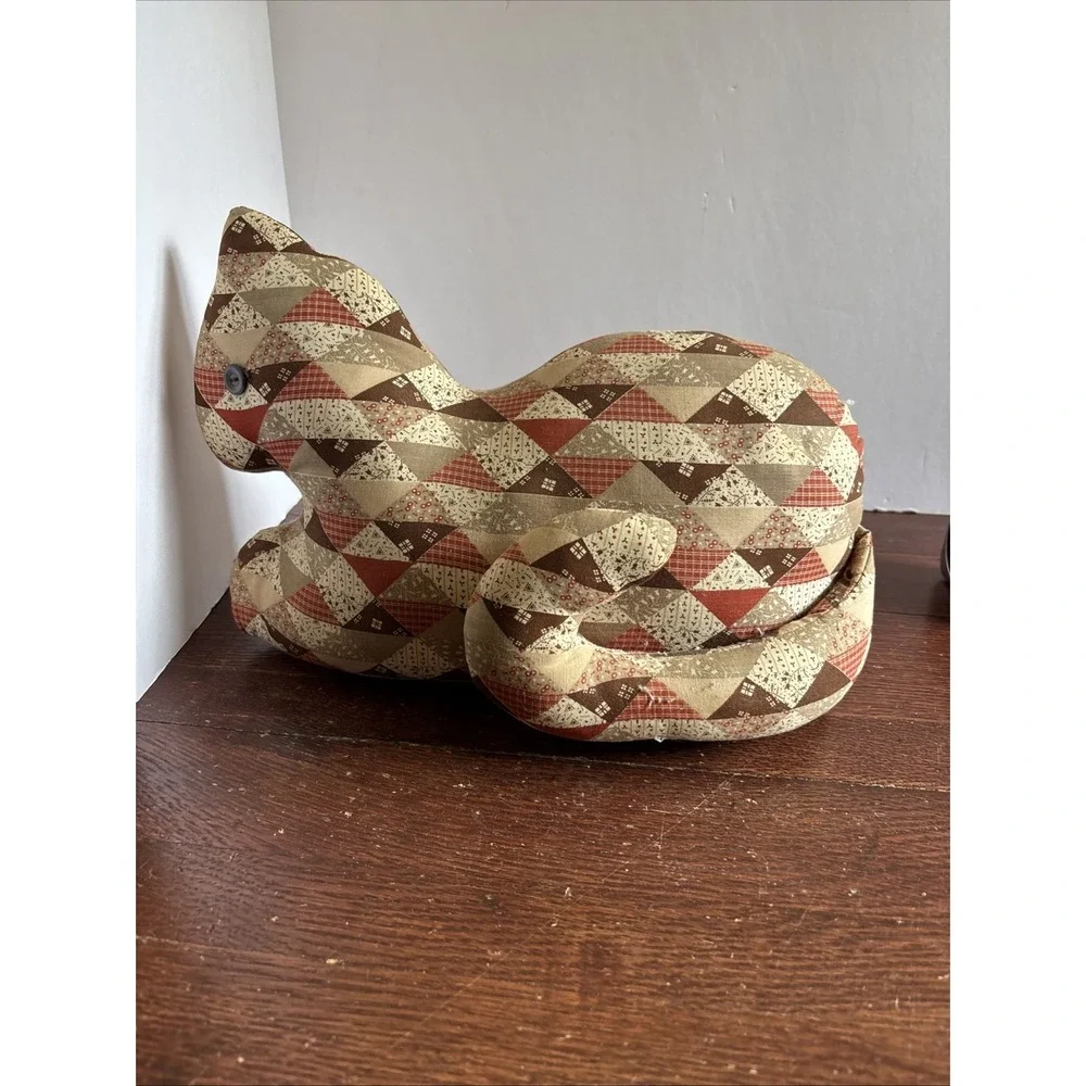 Vintage Hand Made Patchwork Linen Laying Cat Plush Door Stop Couch Laying‎ Kitty